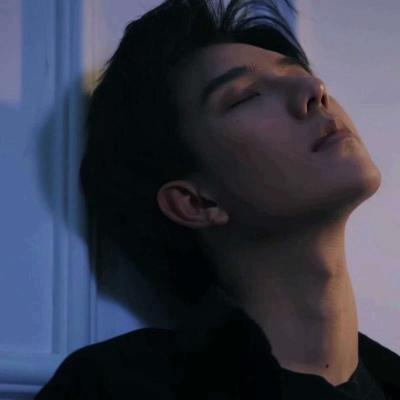 ���ʿ��ε�΢����ͷ��˧������-�ɰ���