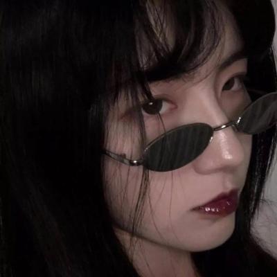 �Է�����Ů��ͷ�������ק����ǿҲ����-�ɰ���