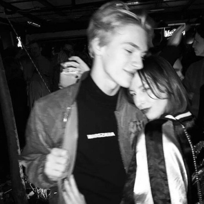 ŷ���˷��˸еĸ�������ͷ��--��Ҫ����