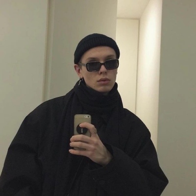 ŷ���˷��˸еĸ�������ͷ��--��Ҫ����