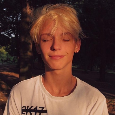 ŷ���˷��˸еĸ�������ͷ��--��Ҫ����