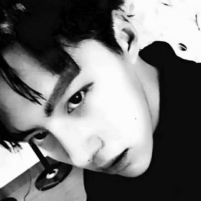 �����˸е������ڰ�ͷ�� ��Ӳ���������