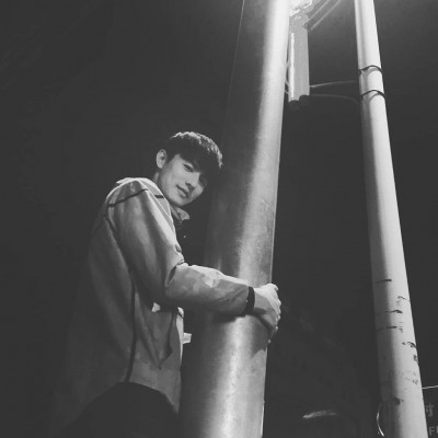 �����˸е������ڰ�ͷ�� ��Ӳ���������