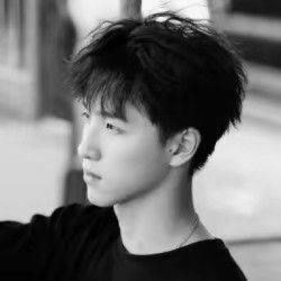 �����˸е������ڰ�ͷ�� ��Ӳ���������