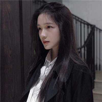 �������䳬קŮ��ͷ�� ���Ƕ��ǳ������С��