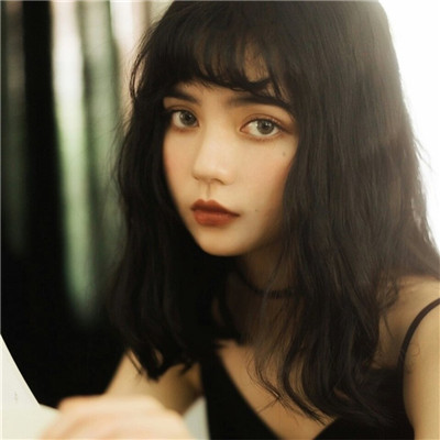 �������䳬קŮ��ͷ�� ���Ƕ��ǳ������С��