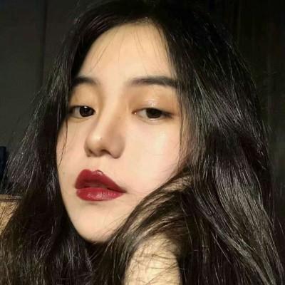 �������䳬קŮ��ͷ�� ���Ƕ��ǳ������С��