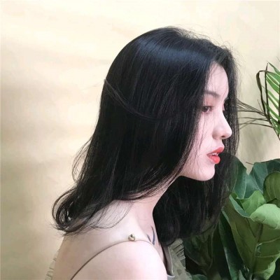 ӵ��δ����Ů��΢��ͷ��