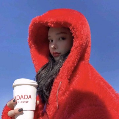 ӵ��δ����Ů��΢��ͷ��