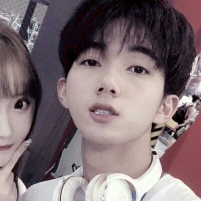 ʱ�м�С�ɰ�����ͷ��--�����ҵı���