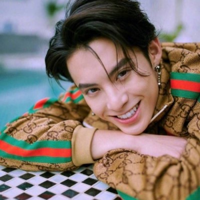 ˧���������ͷ��