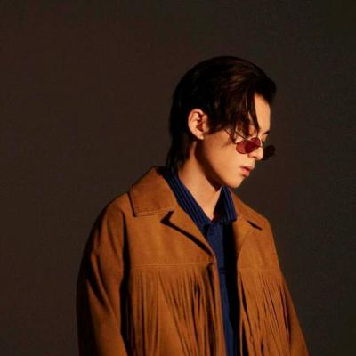 ˧���������ͷ��