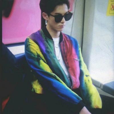 ˧���������ͷ��