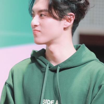 ˧���������ͷ��