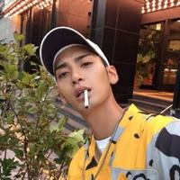 �����΢��ͷ�������������˧��