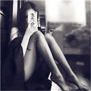 ����˸кڰ�Ů��ͷ�� ��Щ����������