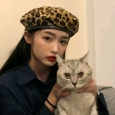 �ɰ�������Ů΢��ͷ��