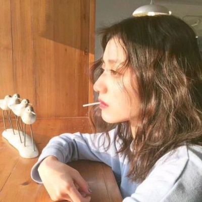 ����ʮ���Ů������ͷ��