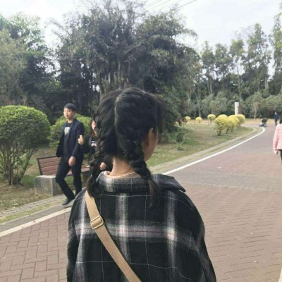 ����ʮ���Ů������ͷ��