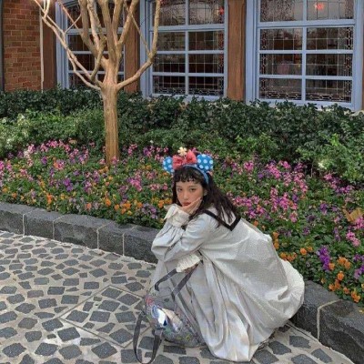 ����ʮ���Ů������ͷ��