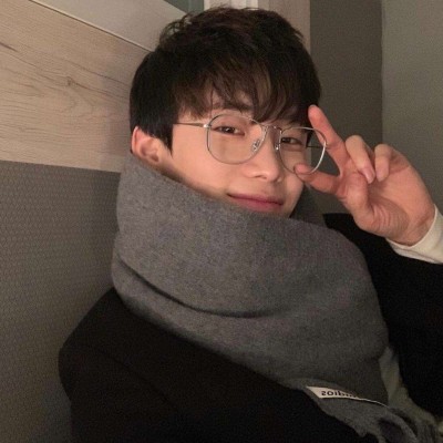 ����Ե�����΢��ͷ��