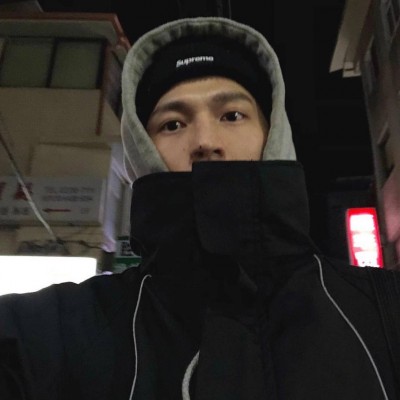 ����Ե�����΢��ͷ��