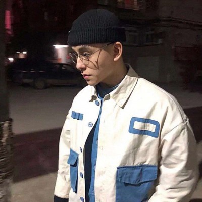 ����Ե�����΢��ͷ��