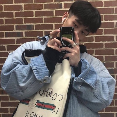 ����Ե�����΢��ͷ��