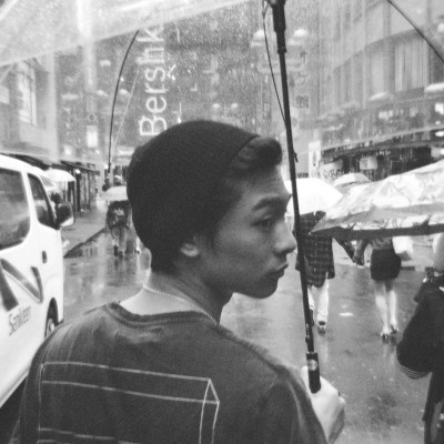 ����Ե�����΢��ͷ��