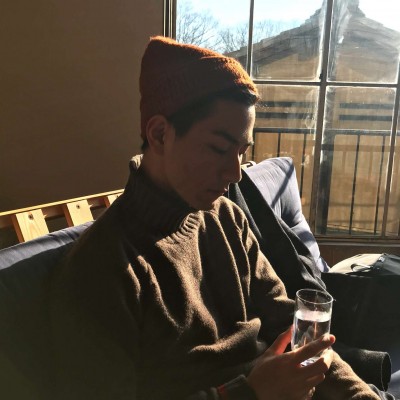 ����Ե�����΢��ͷ��