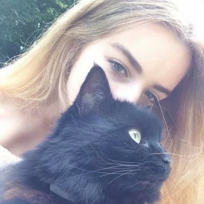 ŷ��Ů�����Ե���ͷ��