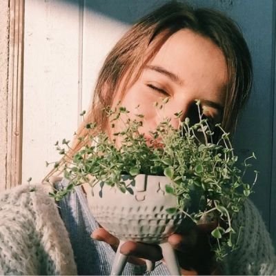 ŷ��Ů�����Ե���ͷ��