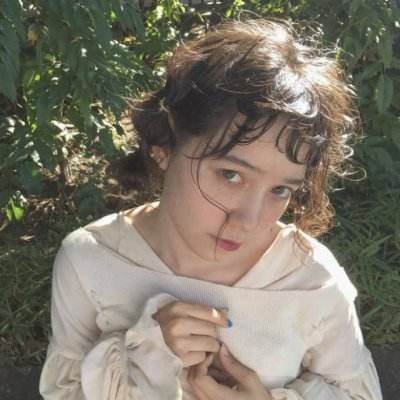 ŷ��Ů�����Ե���ͷ��