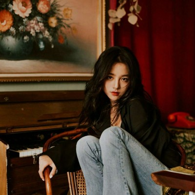 ůɫ��Ů���⾳΢�Ŵ�ͼ