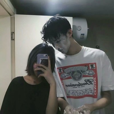 �˸кڰ�����ͷ��--û������Ҷ�û�й�