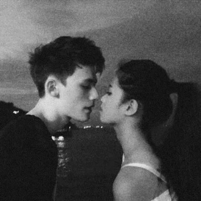 �˸кڰ�����ͷ��--û������Ҷ�û�й�