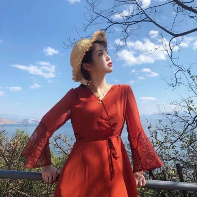 �ɰ��򵥵�Ů��С���¿ɰ��������ͷ��