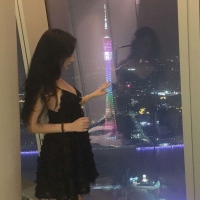 �ɰ��򵥵�Ů��С���¿ɰ��������ͷ��