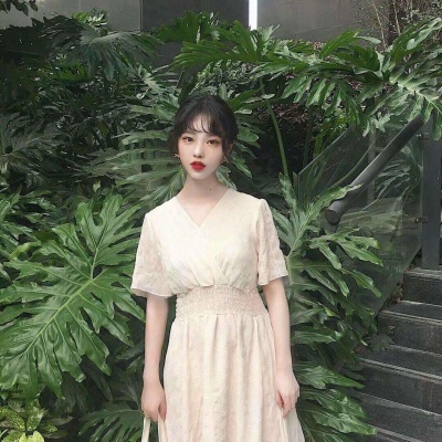 �ɰ��򵥵�Ů��С���¿ɰ��������ͷ��