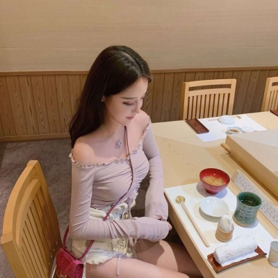 �ɰ��򵥵�Ů��С���¿ɰ��������ͷ��