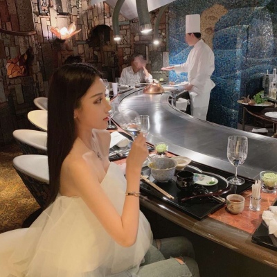 �ɰ��򵥵�Ů��С���¿ɰ��������ͷ��