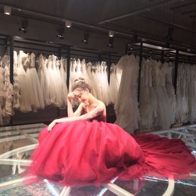 �ɰ��򵥵�Ů��С���¿ɰ��������ͷ��