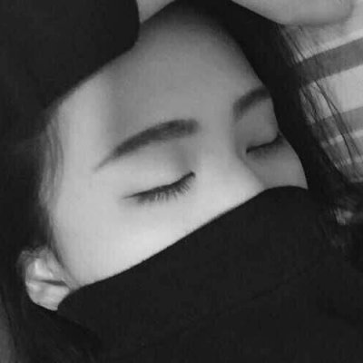 �ڰ�Ůͷ�����������