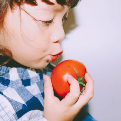 С����ʫ��Ĺ���ͷ��