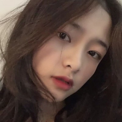 С����ʫ��Ĺ���ͷ��