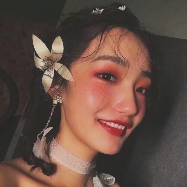 ŷ��Ů��ͷ��--��һת�۾����㺦������