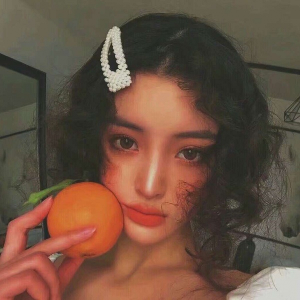 ŷ��Ů��ͷ��--��һת�۾����㺦������