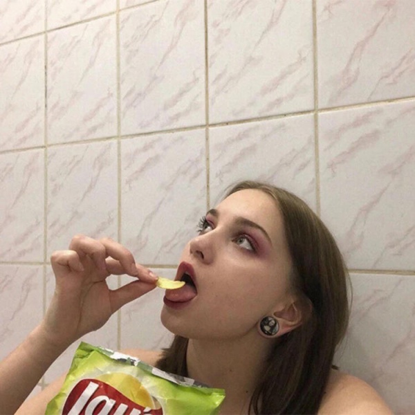 ŷ��Ů��ͷ��--��һת�۾����㺦������