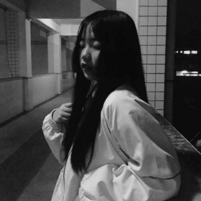 Ů���������˺���֮����˸��ǷϾ�����QQͷ��