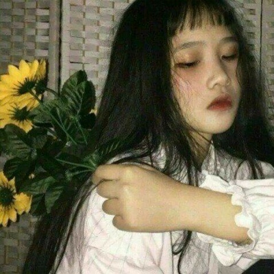 Ů���������˺���֮����˸��ǷϾ�����QQͷ��